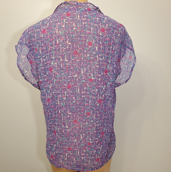 Vintage TAHARI Printed Semi-Sheer Blouse 14 - Picture 4 of 6